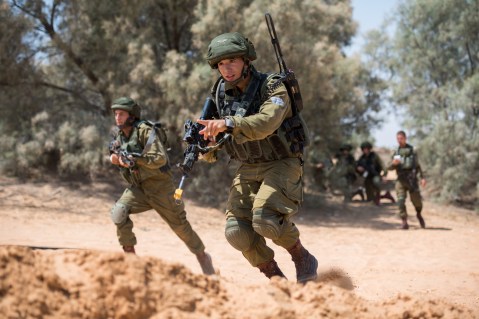 28689873283_06435a1e05_o