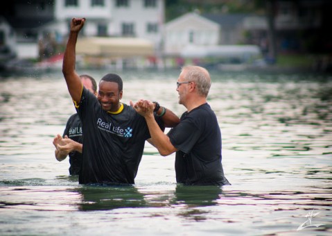 15590098683_409ad2d08d_k